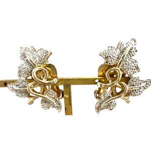 Vintage signed Crown Trifari Gold Tone Leaf Vine Clip-On Earrings w Rhinestones
